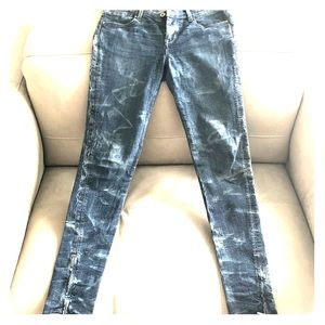 Devine Rights of Denim